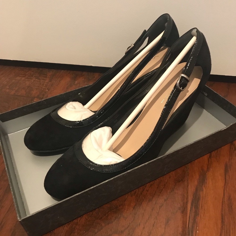 Via Spiga Black Suede Wedges Size 9 M